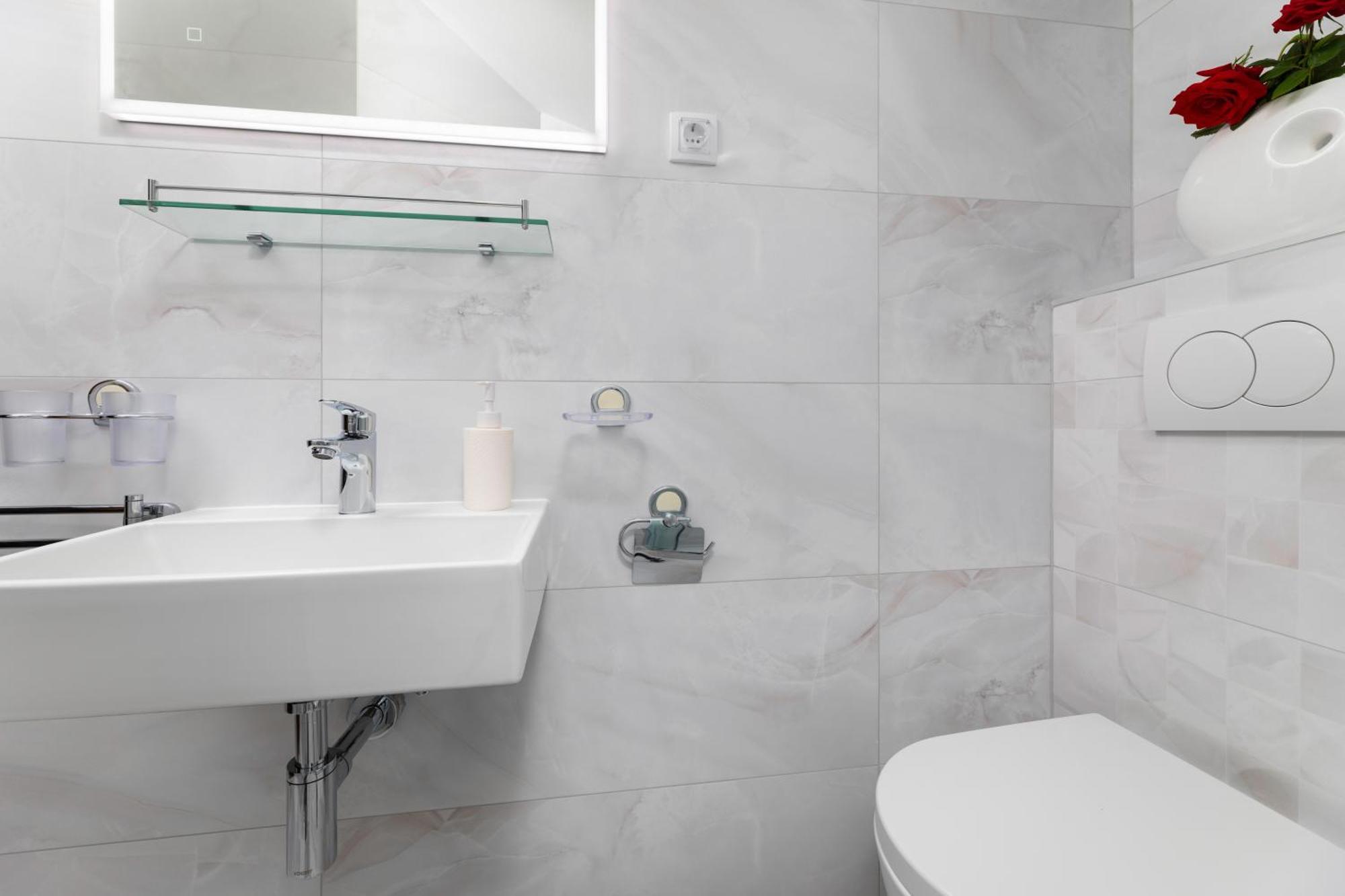 Apartments Lucija 2 Башка Екстер'єр фото
