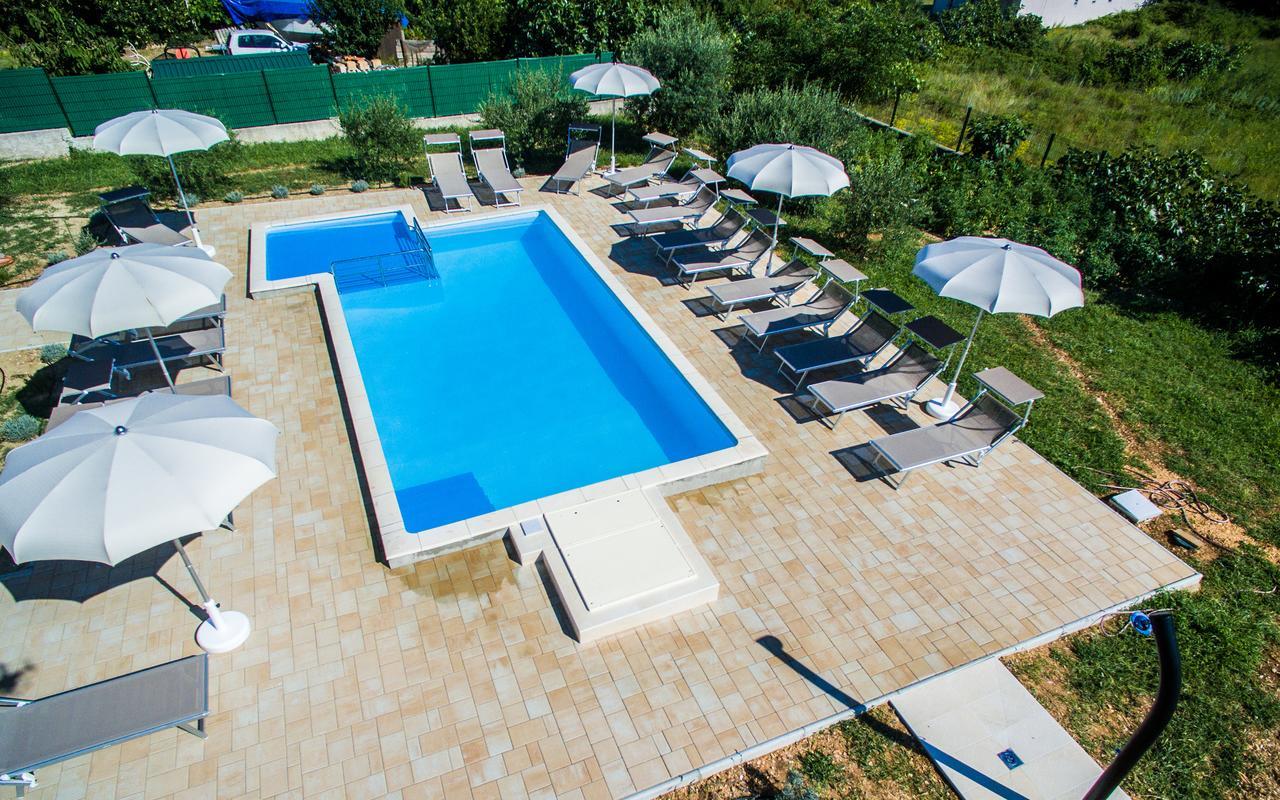 Apartments Lucija 2 Башка Екстер'єр фото